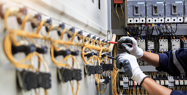 Professional Electrician technician working in Barrington, NJ